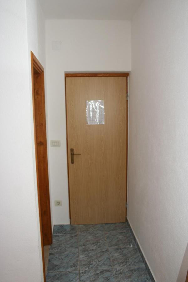 Apartments And Rooms By The Sea Sutivan, Brac - 2943 Zewnętrze zdjęcie