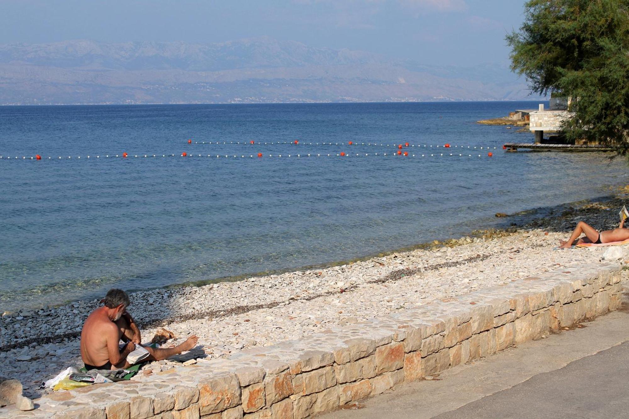 Apartments And Rooms By The Sea Sutivan, Brac - 2943 Zewnętrze zdjęcie